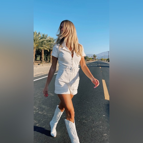 *NWT* Show Me Your Mumu OUTLAW ROMPER in Pearly White - Picture 3 of 7